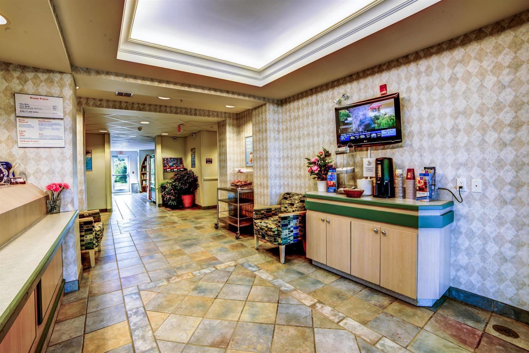 6-huntsville, On Hotel